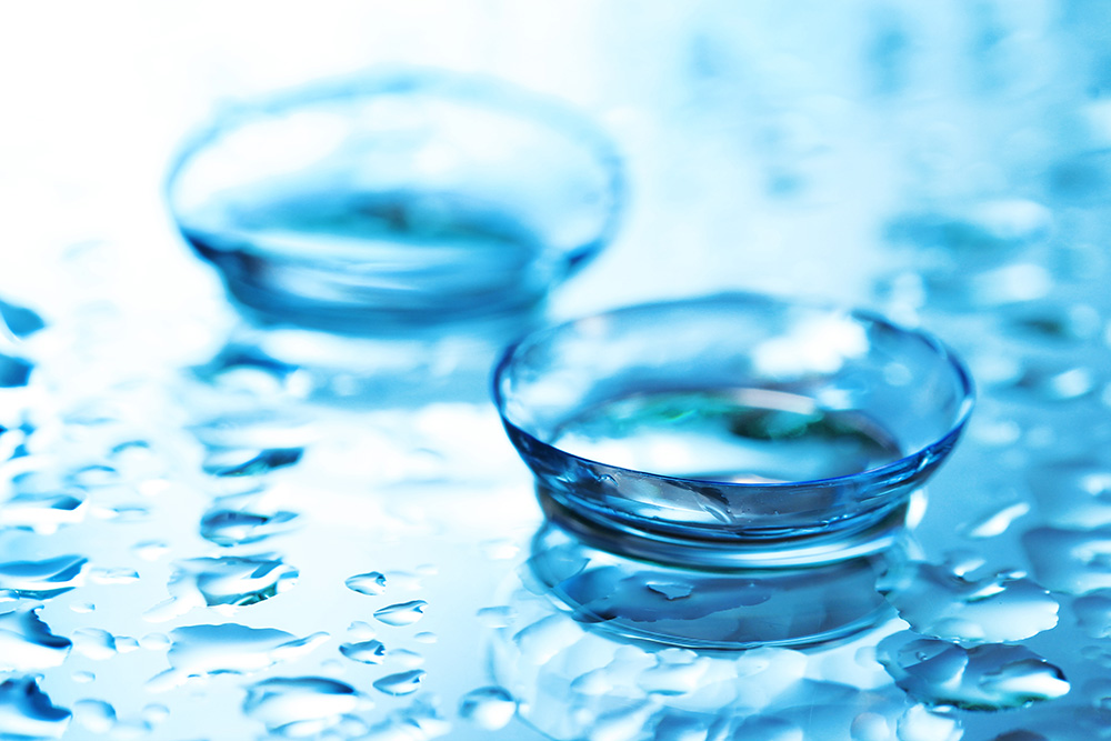 Contact Lenses image